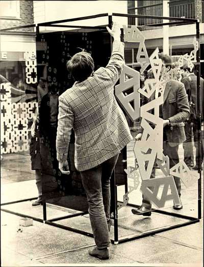 Vowel screen at Brighton being constructed by John Furnival